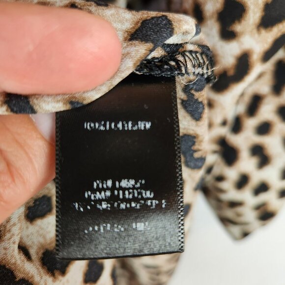 Torrid Brown Animal Leopard Print 3/4 Tab Sleeve Button Front Pullover Top Sz 3 - Picture 7 of 9